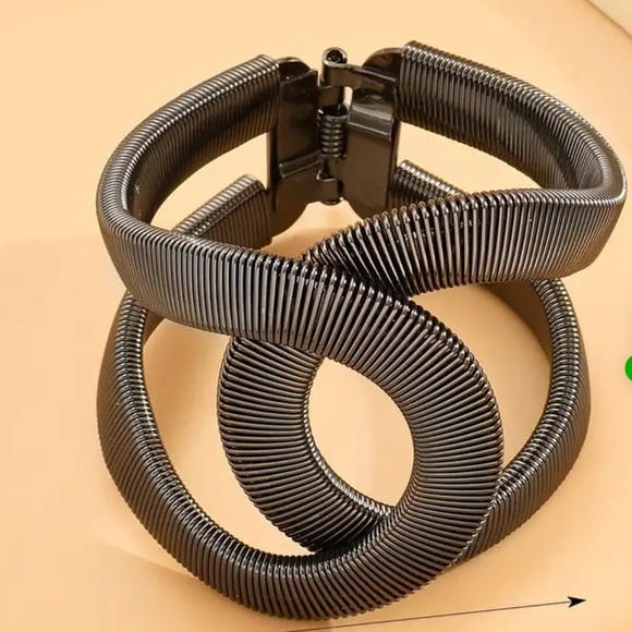 Double C CC Brand new CUFF BANGLE BRACELET - Picture 4 of 5